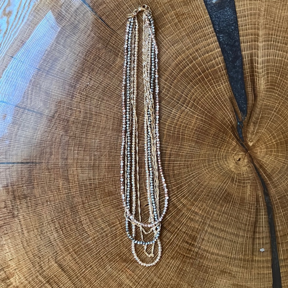 Express multilayer necklace